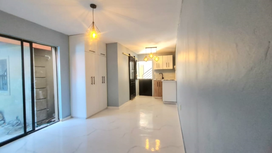 To Let 1 Bedroom Property for Rent in Camelot Western Cape